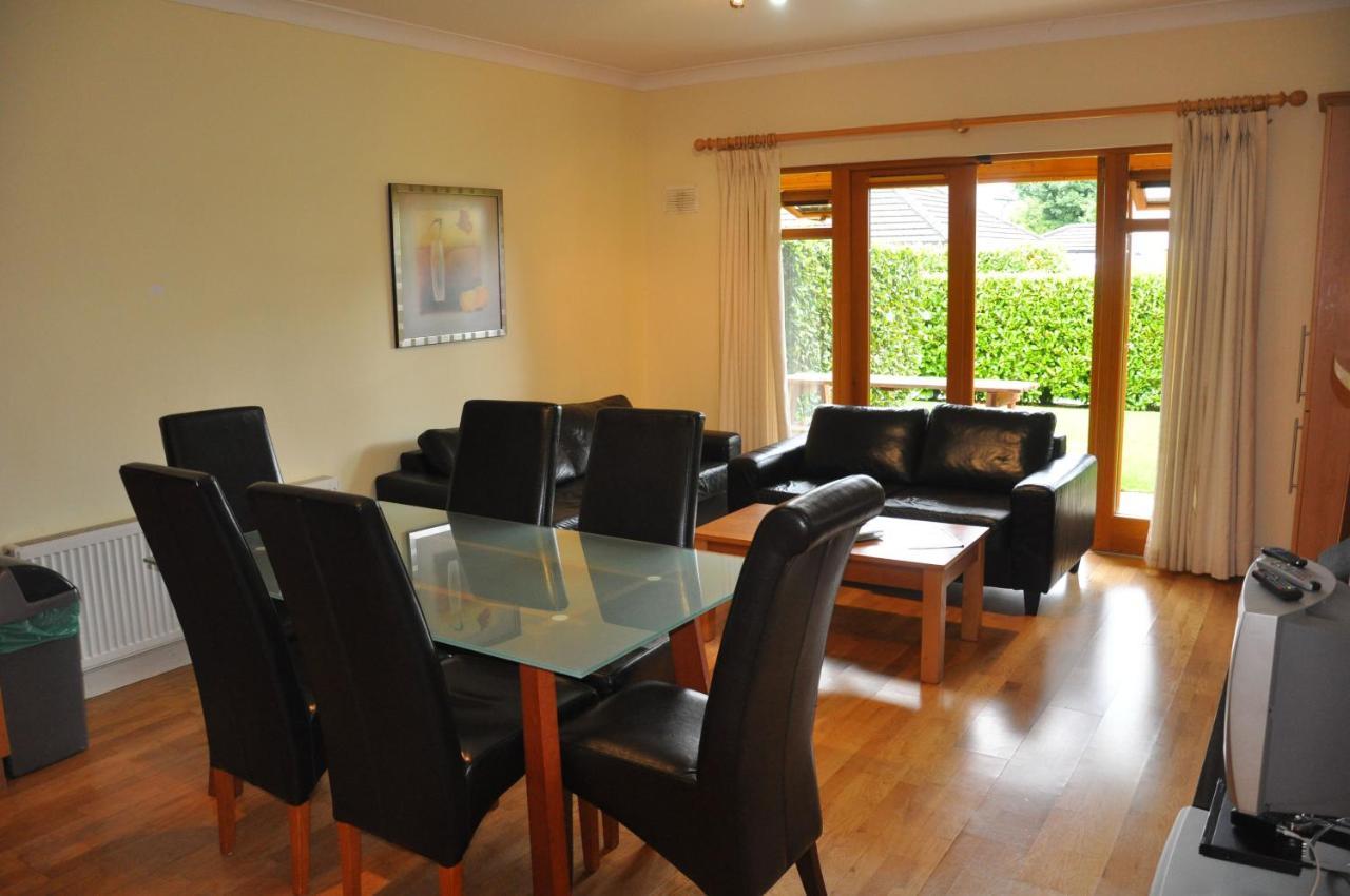 Heyward Mews Holiday Homes By Trident Holiday Homes Swords Eksteriør bilde